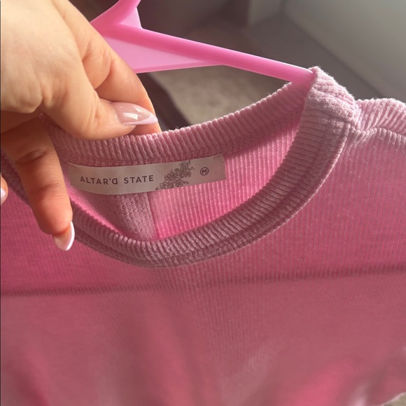 Pink Ribbed Crop Top - Picture 2 of 2